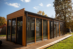 The back of the Garden Cube in pine (wood stain) and black (paint) accents
