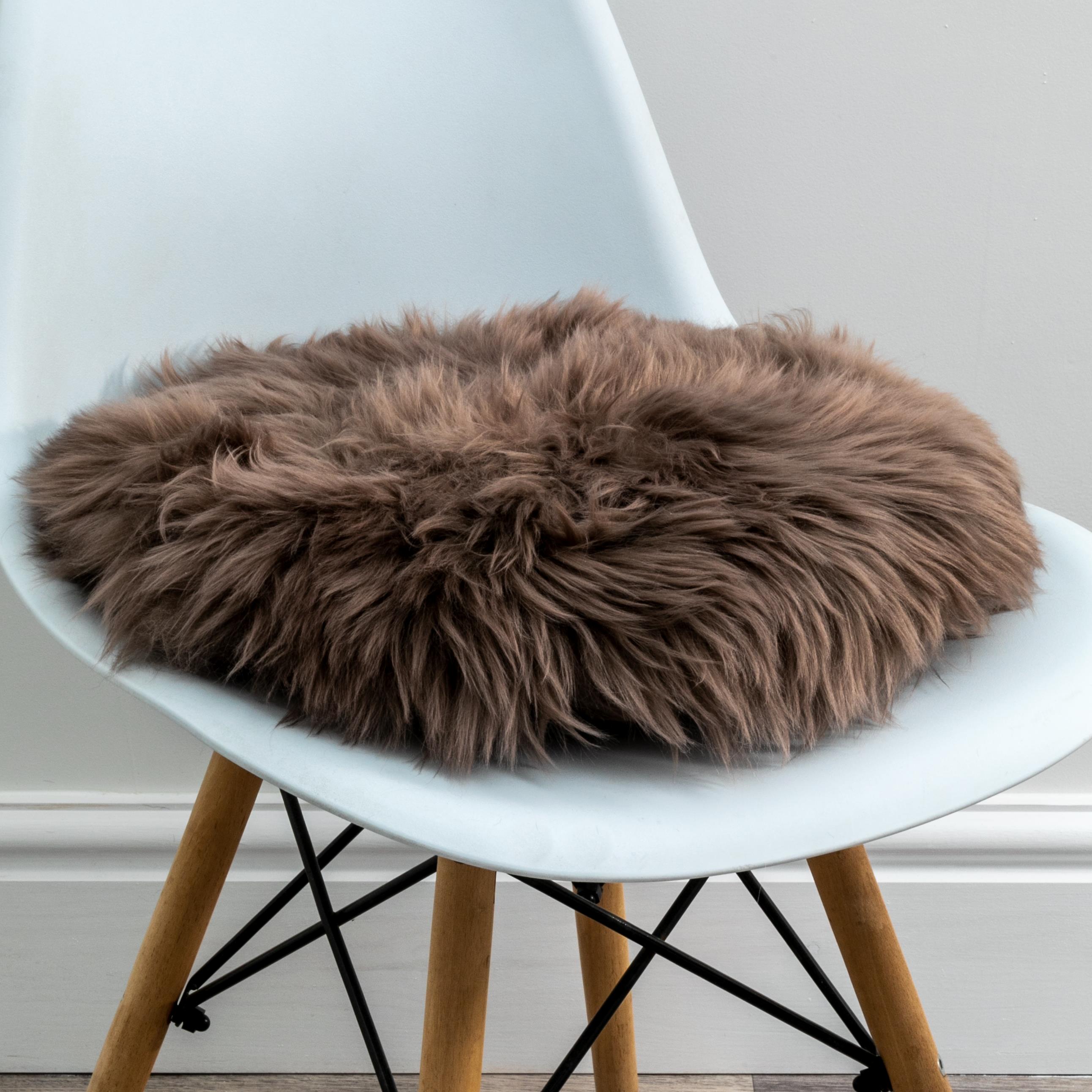 Natural New Zealand Sheepskin Round Chair Pad