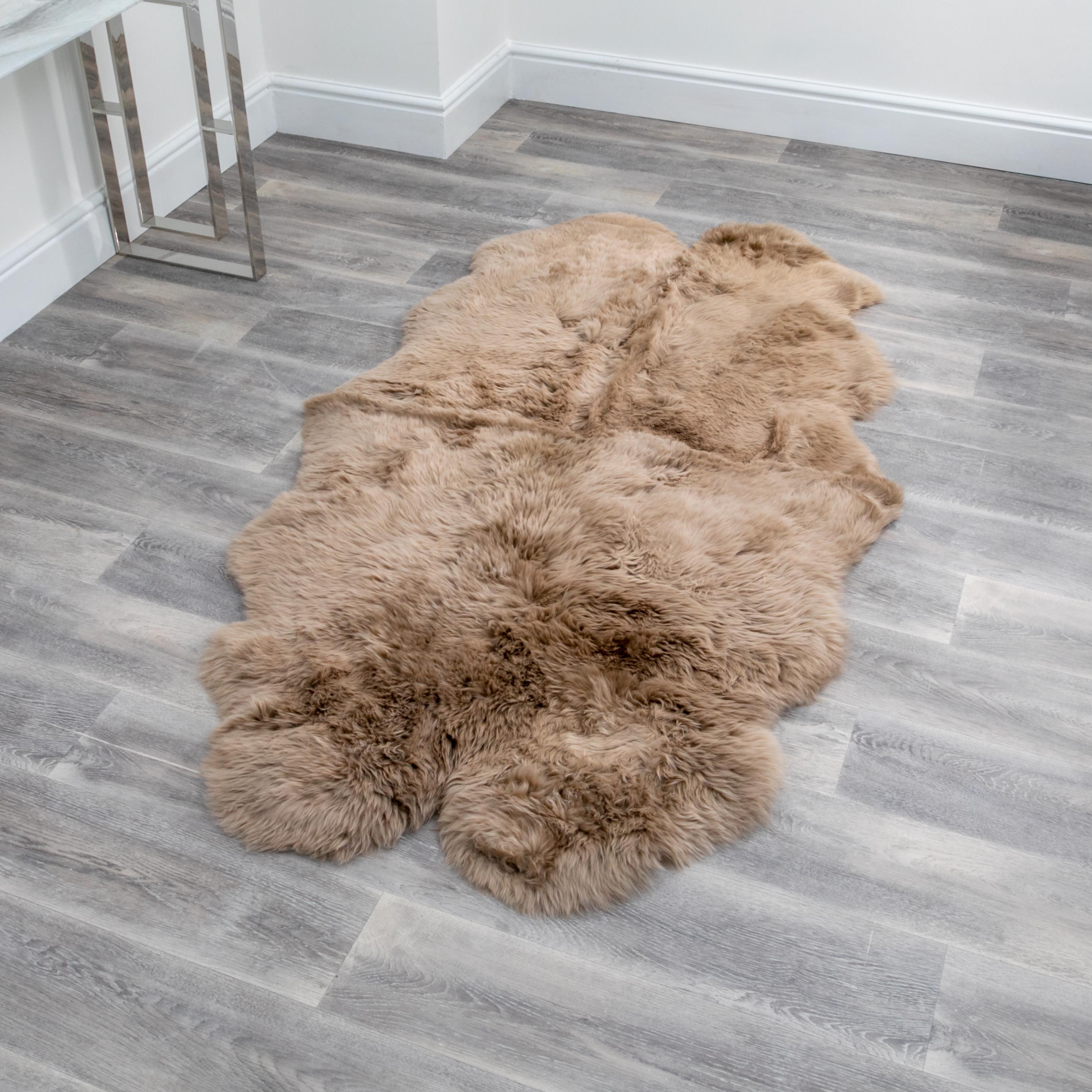 Natural New Zealand Quad Pelt Sheepskin Rug