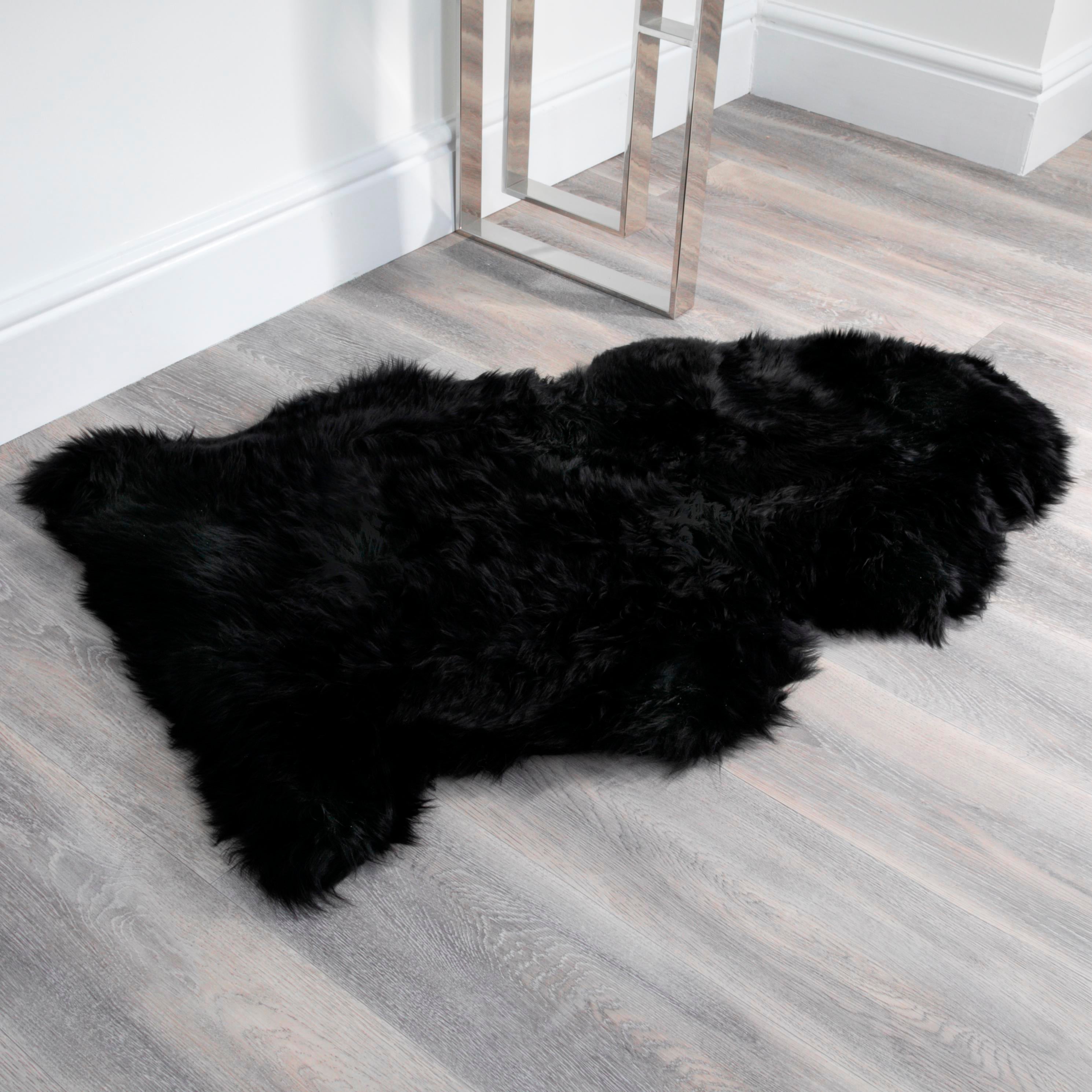 Natural New Zealand Large Long Pile Sheepskin Rug