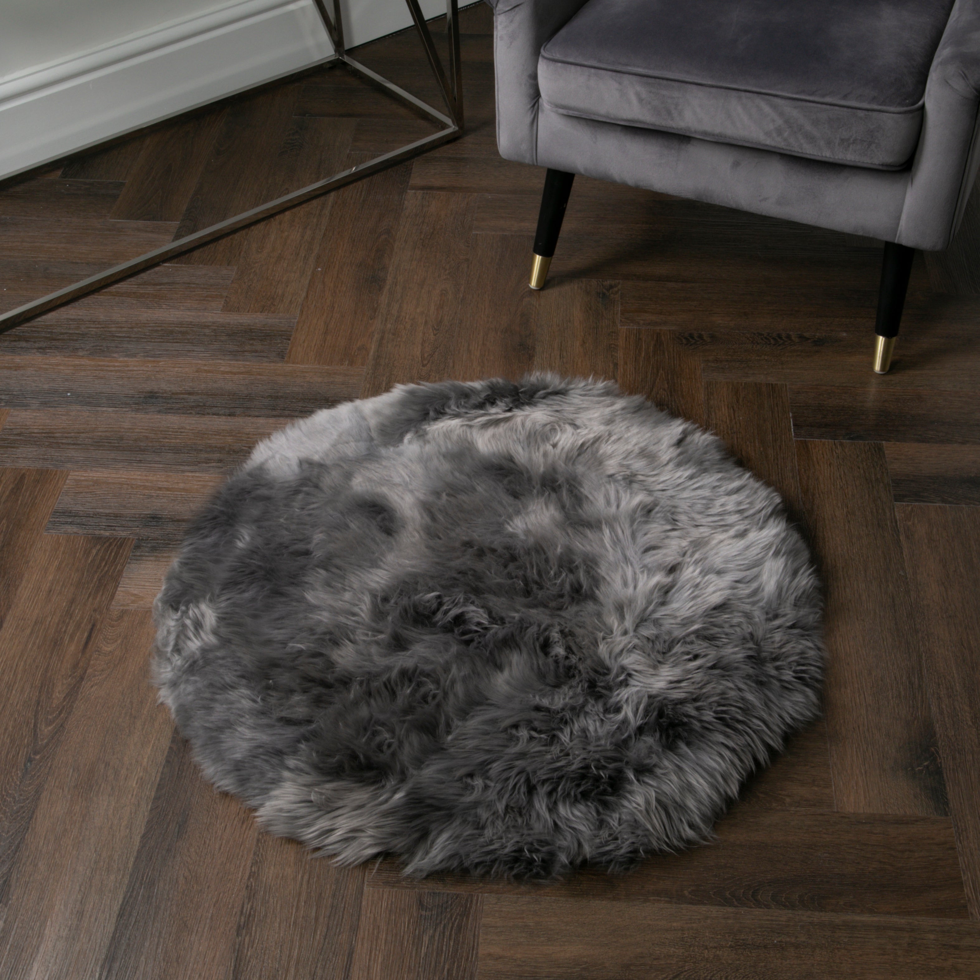 Natural New Zealand Round Long Pile Sheepskin Rug