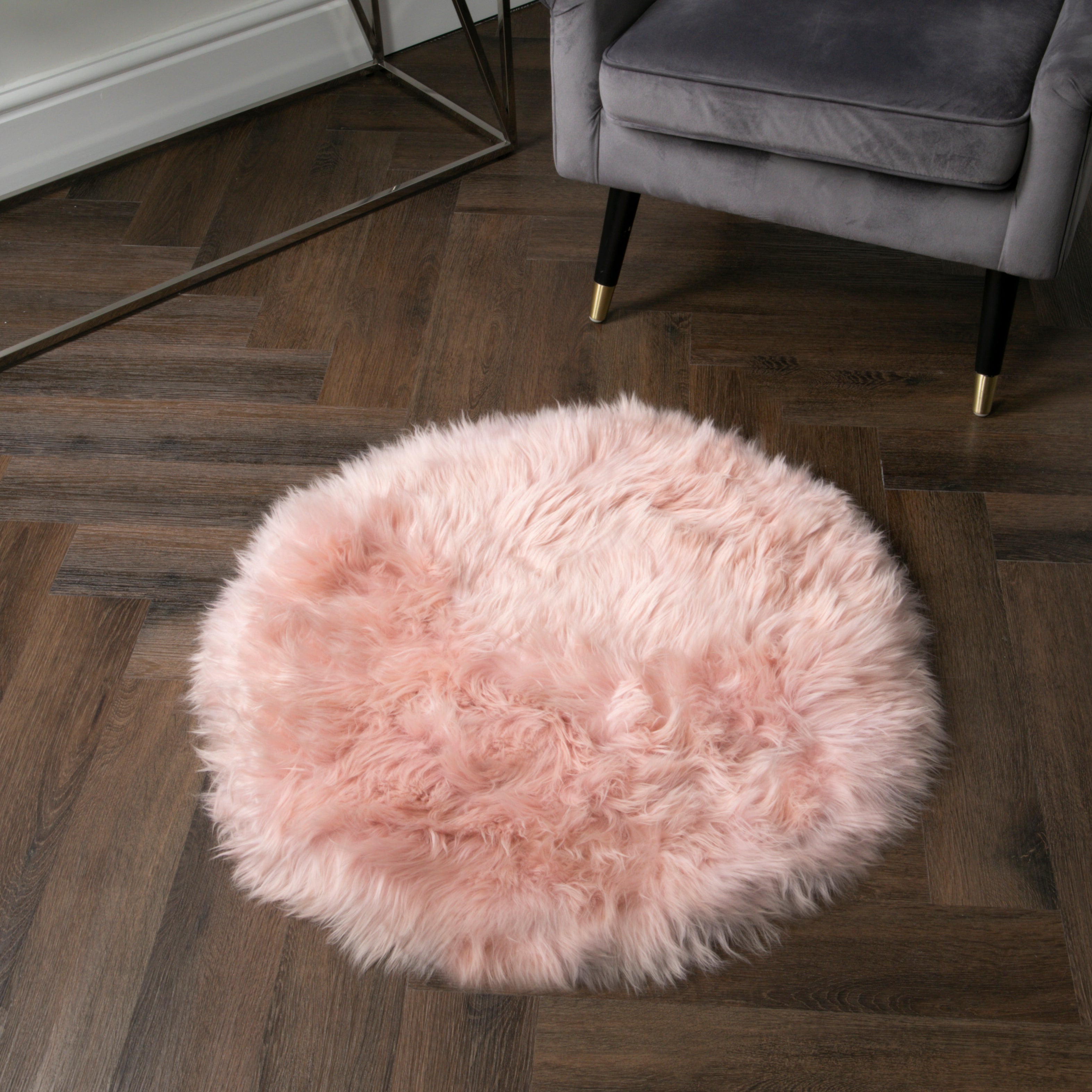 Natural New Zealand Round Long Pile Sheepskin Rug