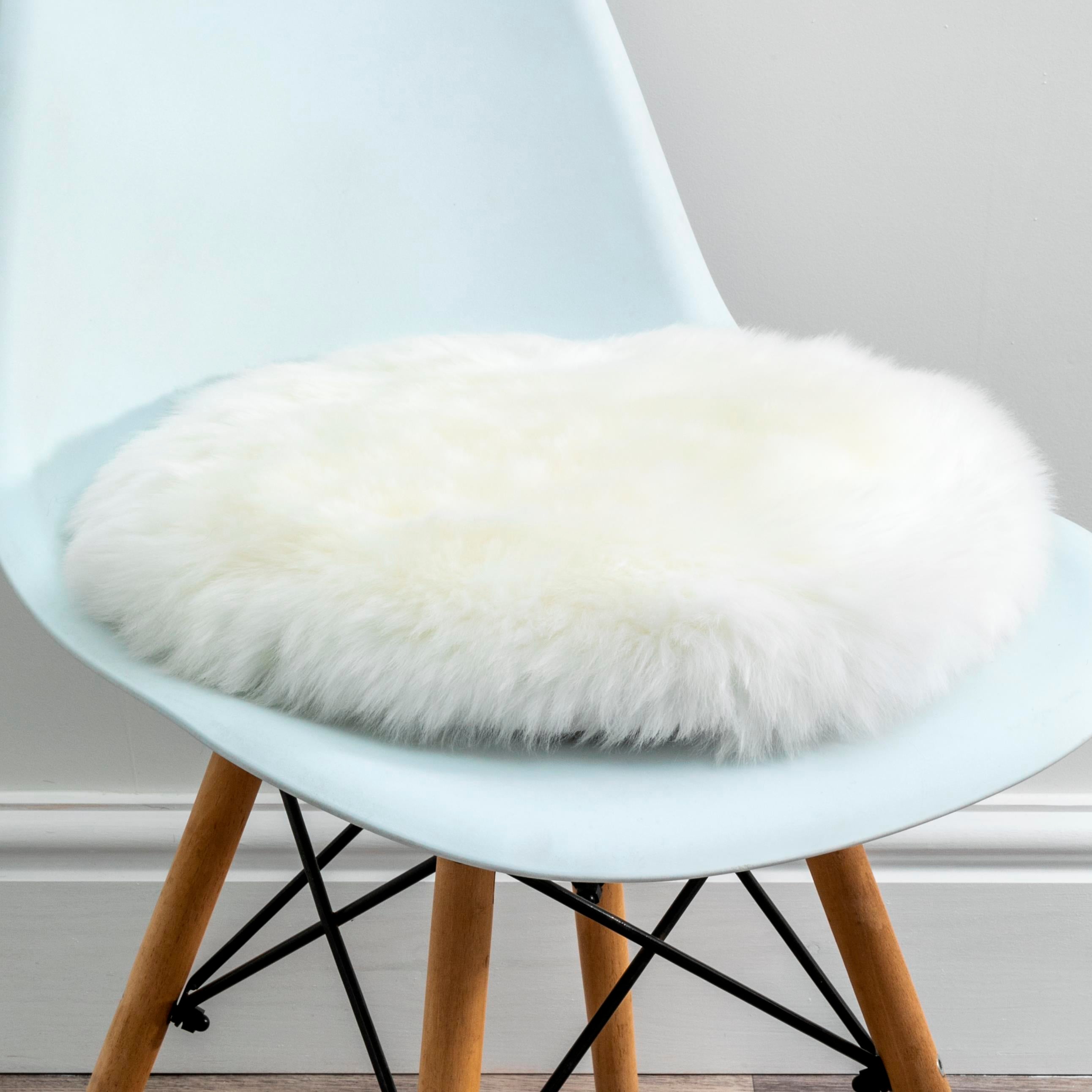 Natural New Zealand Sheepskin Round Chair Pad