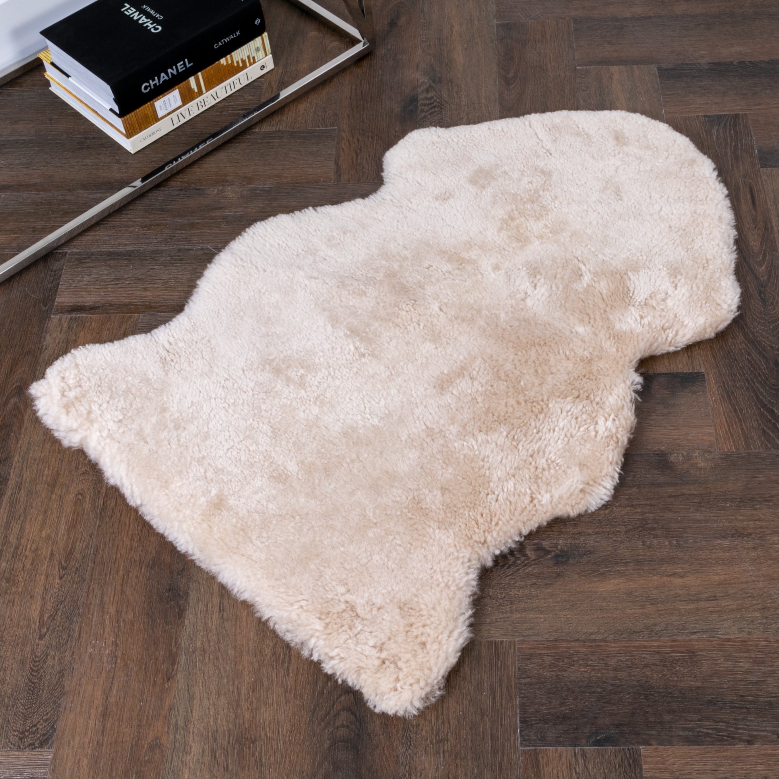 Natural New Zealand Short Pile Sheepskin Rug