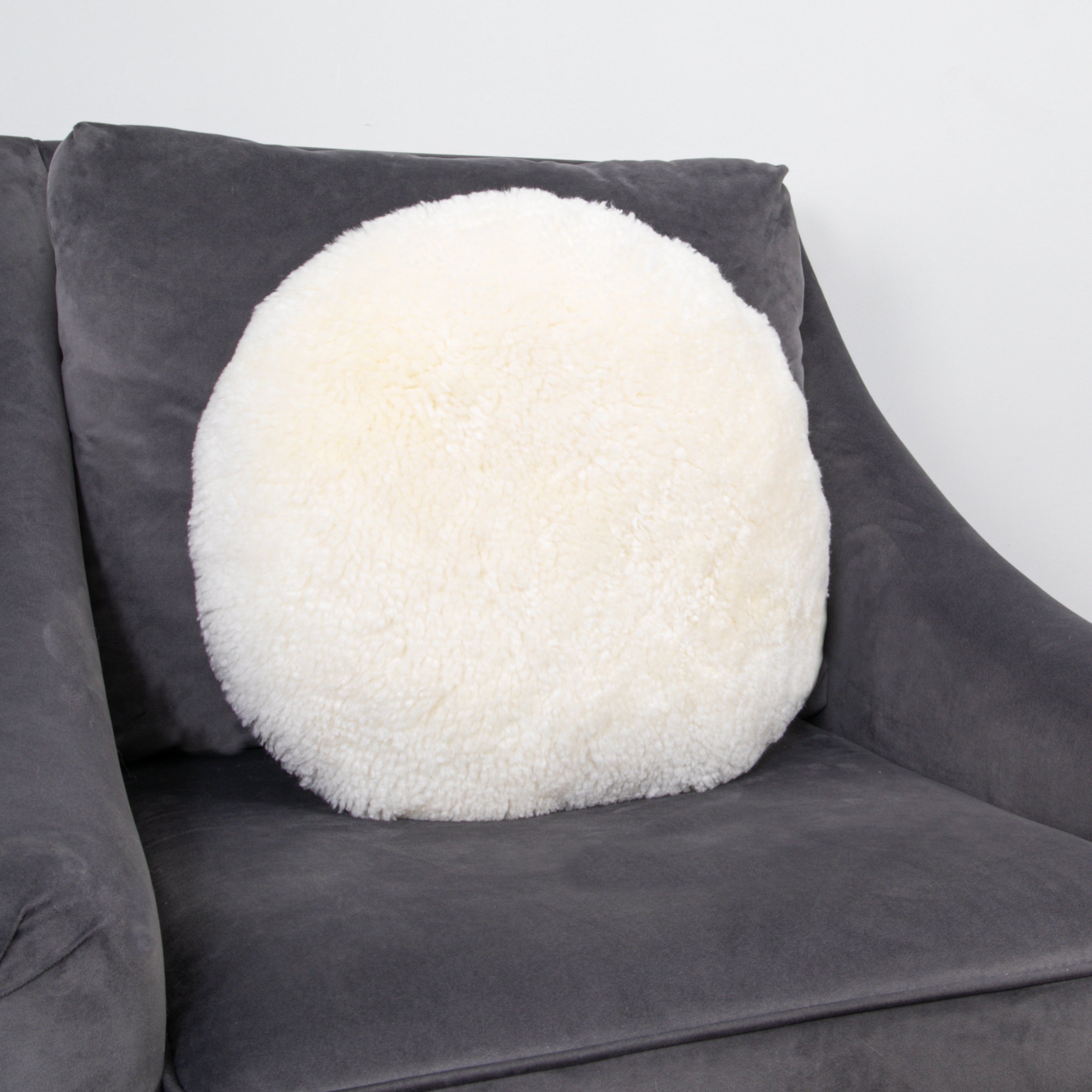 Natural New Zealand Sheepskin Short Pile Round Cushions